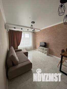 1-к квартира, посуточно, 42м2, 6/16 этаж