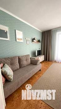 1-к квартира, посуточно, 40м2, 2/9 этаж