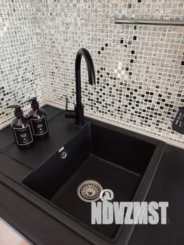 Студия квартира, посуточно, 40м2, 2/10 этаж