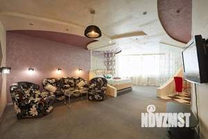 1-к квартира, посуточно, 50м2, 1/1 этаж