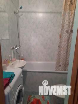 1-к квартира, посуточно, 34м2, 7/10 этаж