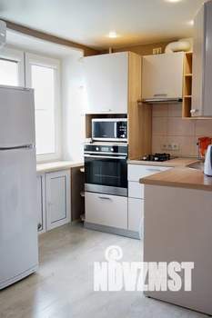2-к квартира, посуточно, 43м2, 4/5 этаж