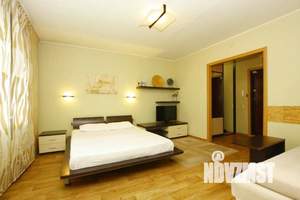 1-к квартира, посуточно, 43м2, 1/1 этаж