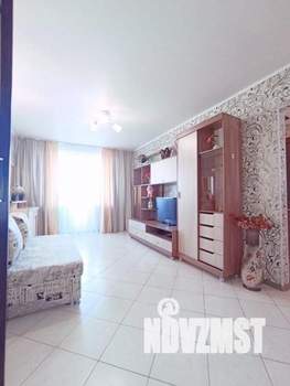 1-к квартира, посуточно, 40м2, 1/1 этаж