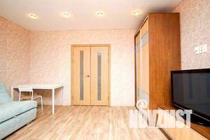 1-к квартира, посуточно, 46м2, 1/10 этаж