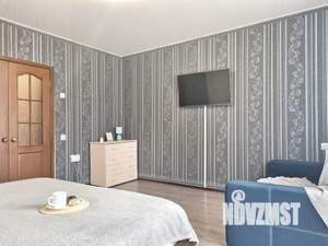 1-к квартира, посуточно, 42м2, 6/10 этаж