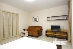 1-к квартира, посуточно, 43м2, 1/1 этаж