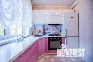 2-к квартира, посуточно, 54м2, 2/5 этаж