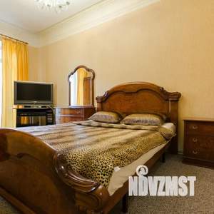 2-к квартира, посуточно, 62м2, 3/4 этаж