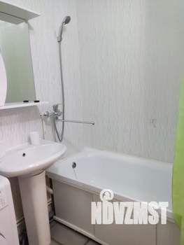 Студия квартира, посуточно, 24м2, 2/9 этаж