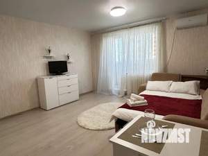 Студия квартира, посуточно, 30м2, 12/25 этаж