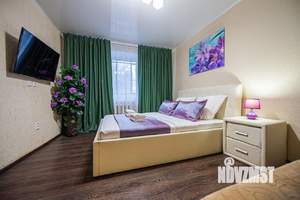 2-к квартира, посуточно, 65м2, 1/1 этаж