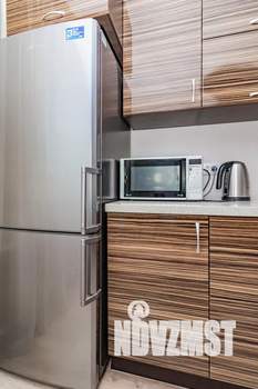 2-к квартира, посуточно, 64м2, 8/10 этаж