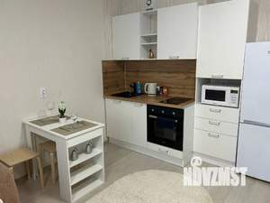 Студия квартира, посуточно, 30м2, 12/25 этаж