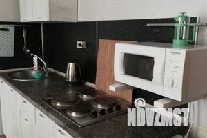 1-к квартира, посуточно, 36м2, 1/9 этаж