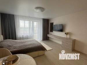 1-к квартира, посуточно, 33м2, 14/20 этаж