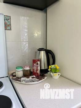 1-к квартира, посуточно, 42м2, 4/10 этаж