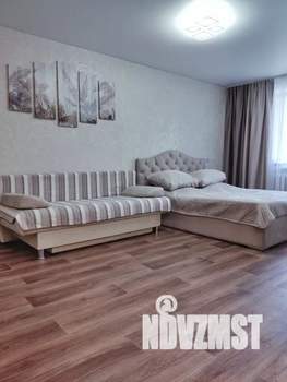 1-к квартира, посуточно, 40м2, 3/5 этаж
