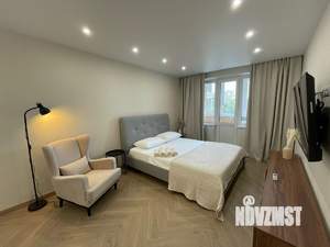 1-к квартира, посуточно, 35м2, 5/10 этаж