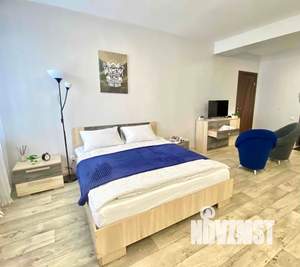 1-к квартира, посуточно, 40м2, 12/25 этаж