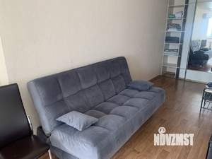 Студия квартира, посуточно, 35м2, 14/18 этаж