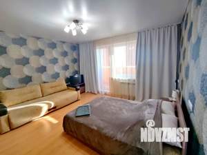 1-к квартира, посуточно, 42м2, 7/10 этаж