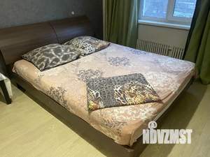 1-к квартира, посуточно, 33м2, 7/10 этаж