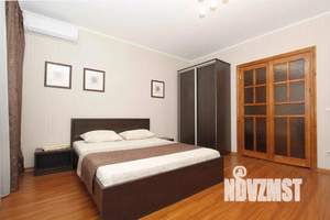 1-к квартира, посуточно, 43м2, 1/1 этаж