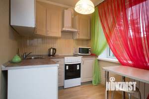 1-к квартира, посуточно, 43м2, 2/5 этаж