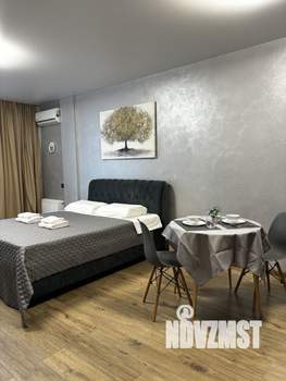 Студия квартира, посуточно, 38м2, 9/23 этаж