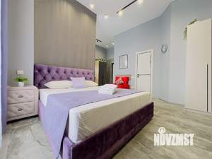 Студия квартира, посуточно, 40м2, 17/18 этаж