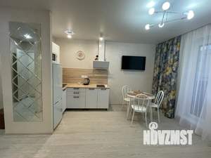 2-к квартира, посуточно, 43м2, 2/10 этаж