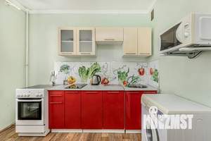 1-к квартира, посуточно, 42м2, 7/10 этаж