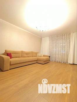 3-к квартира, посуточно, 85м2, 1/1 этаж