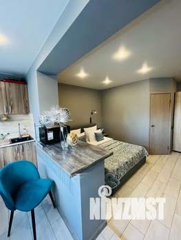 Студия квартира, посуточно, 30м2, 1/10 этаж