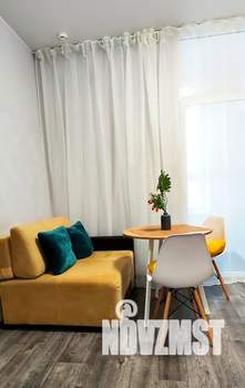 1-к квартира, посуточно, 35м2, 12/17 этаж