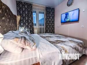 1-к квартира, посуточно, 42м2, 15/20 этаж