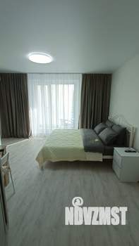 Студия квартира, посуточно, 28м2, 2/10 этаж