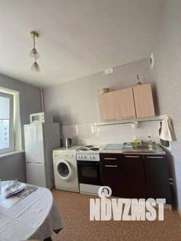 1-к квартира, посуточно, 43м2, 1/1 этаж