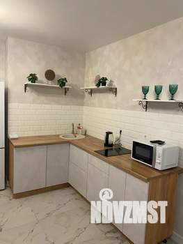 Студия квартира, посуточно, 34м2, 17/20 этаж