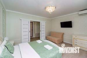 1-к квартира, посуточно, 41м2, 1/1 этаж