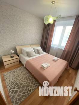 2-к квартира, посуточно, 58м2, 9/10 этаж