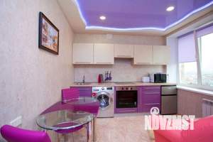 1-к квартира, посуточно, 65м2, 1/1 этаж