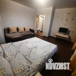 1-к квартира, посуточно, 33м2, 7/9 этаж