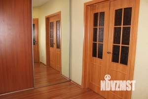 Студия квартира, посуточно, 42м2, 7/9 этаж