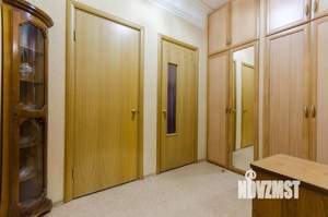 2-к квартира, посуточно, 61м2, 1/1 этаж