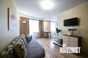 1-к квартира, посуточно, 52м2, 3/5 этаж