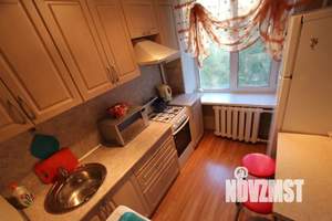 1-к квартира, посуточно, 33м2, 4/9 этаж