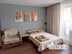 Студия квартира, посуточно, 36м2, 18/20 этаж