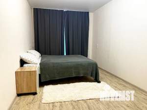 1-к квартира, посуточно, 44м2, 4/16 этаж